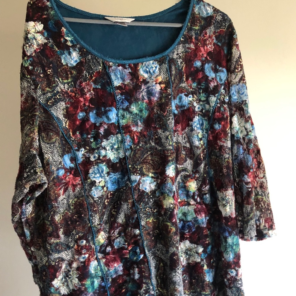 3x CJ Banks Lace Top